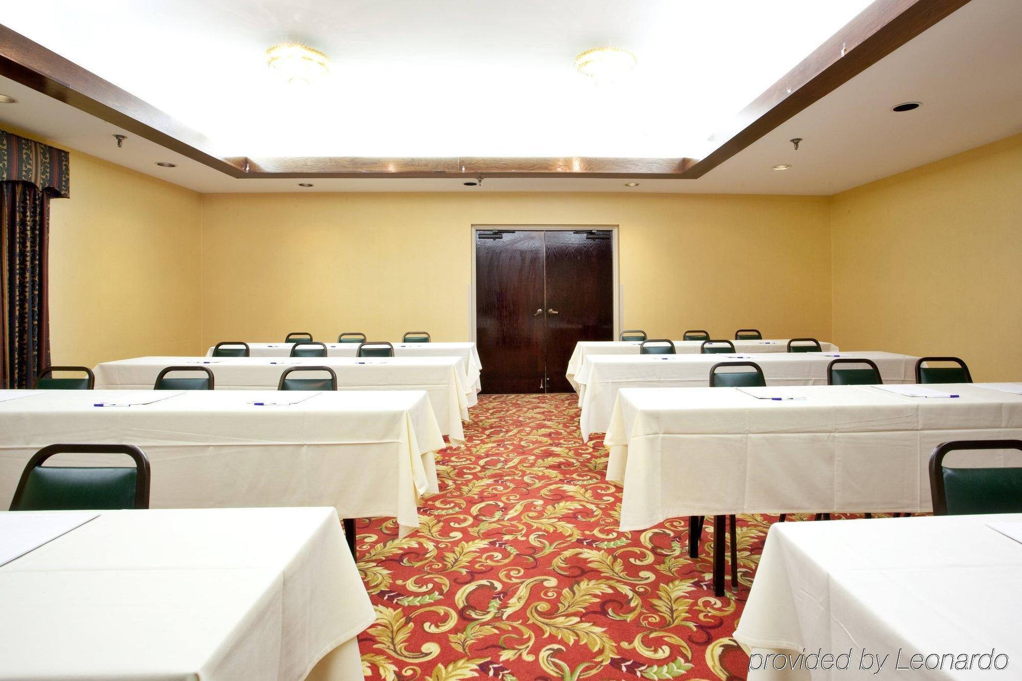 Holiday Inn Express - Chester By Ihg Eksteriør billede